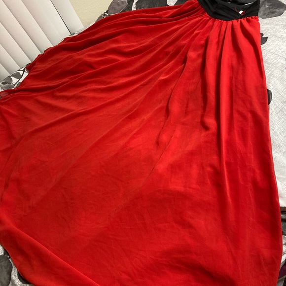 Floor length skirt - Picture 3 of 3